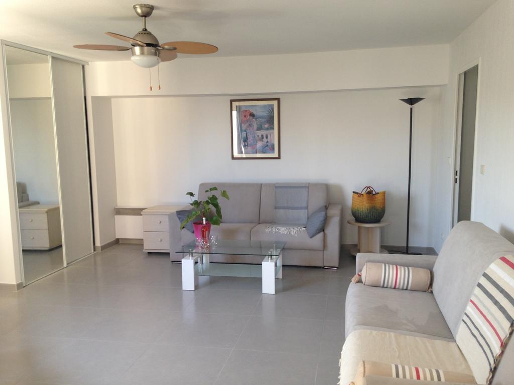Floreva Apartment Nice Room photo